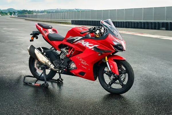Reverse-inclined DOHC Engine