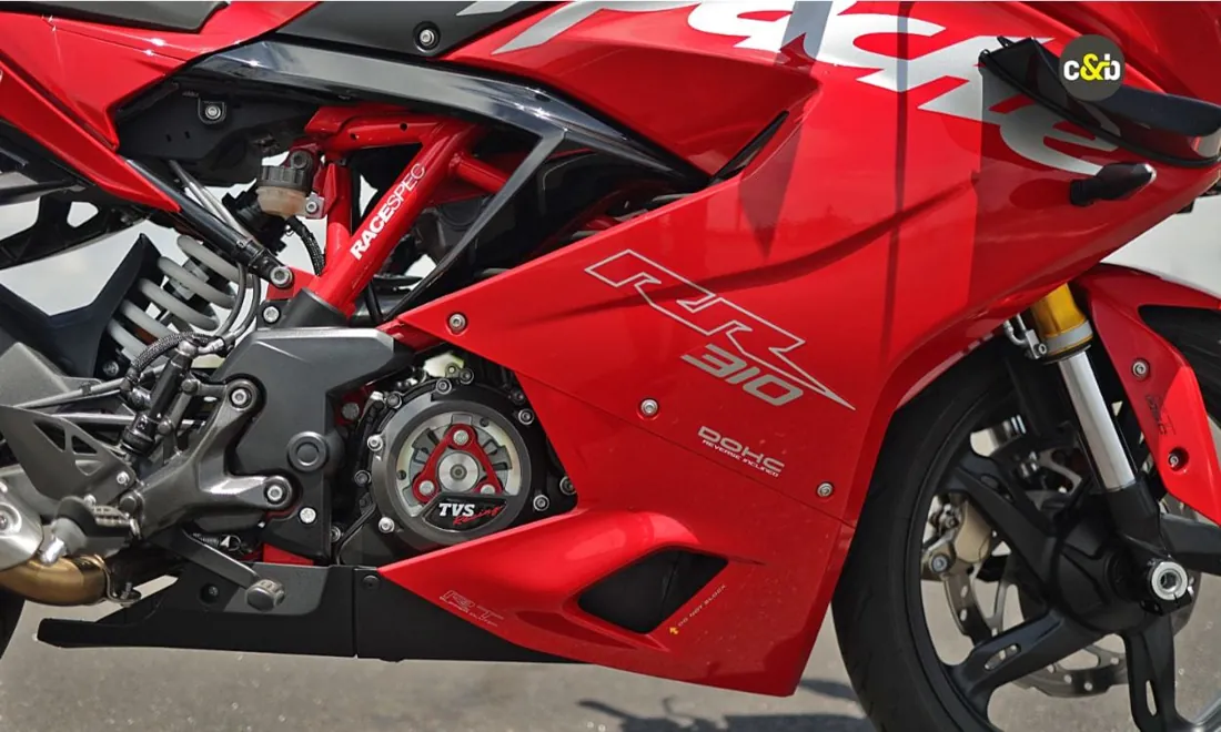 Reverse-inclined DOHC Engine